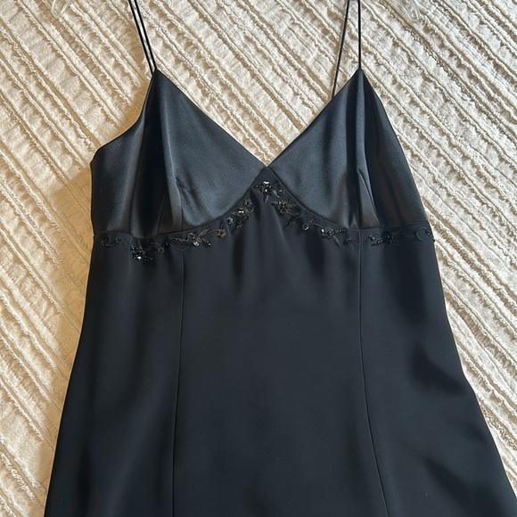 Rimini Black floor length evening gown - Picture 2 of 6